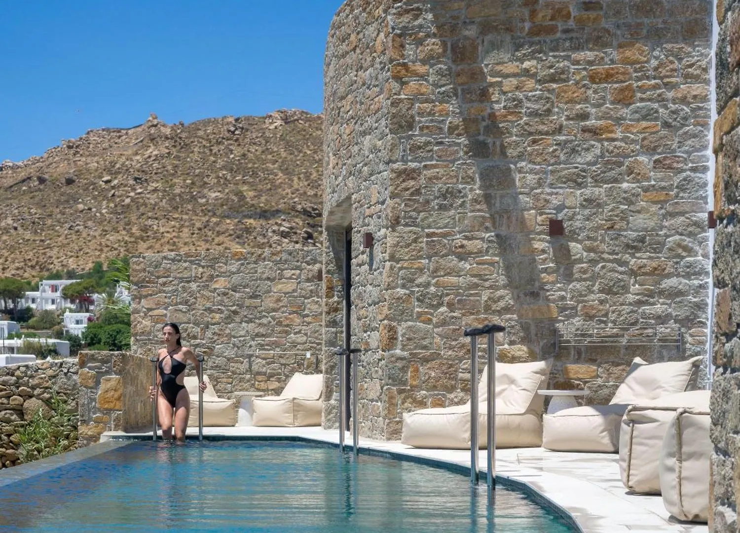 Vezo Suites Mykonos Tourlos 4*,  Griekenland