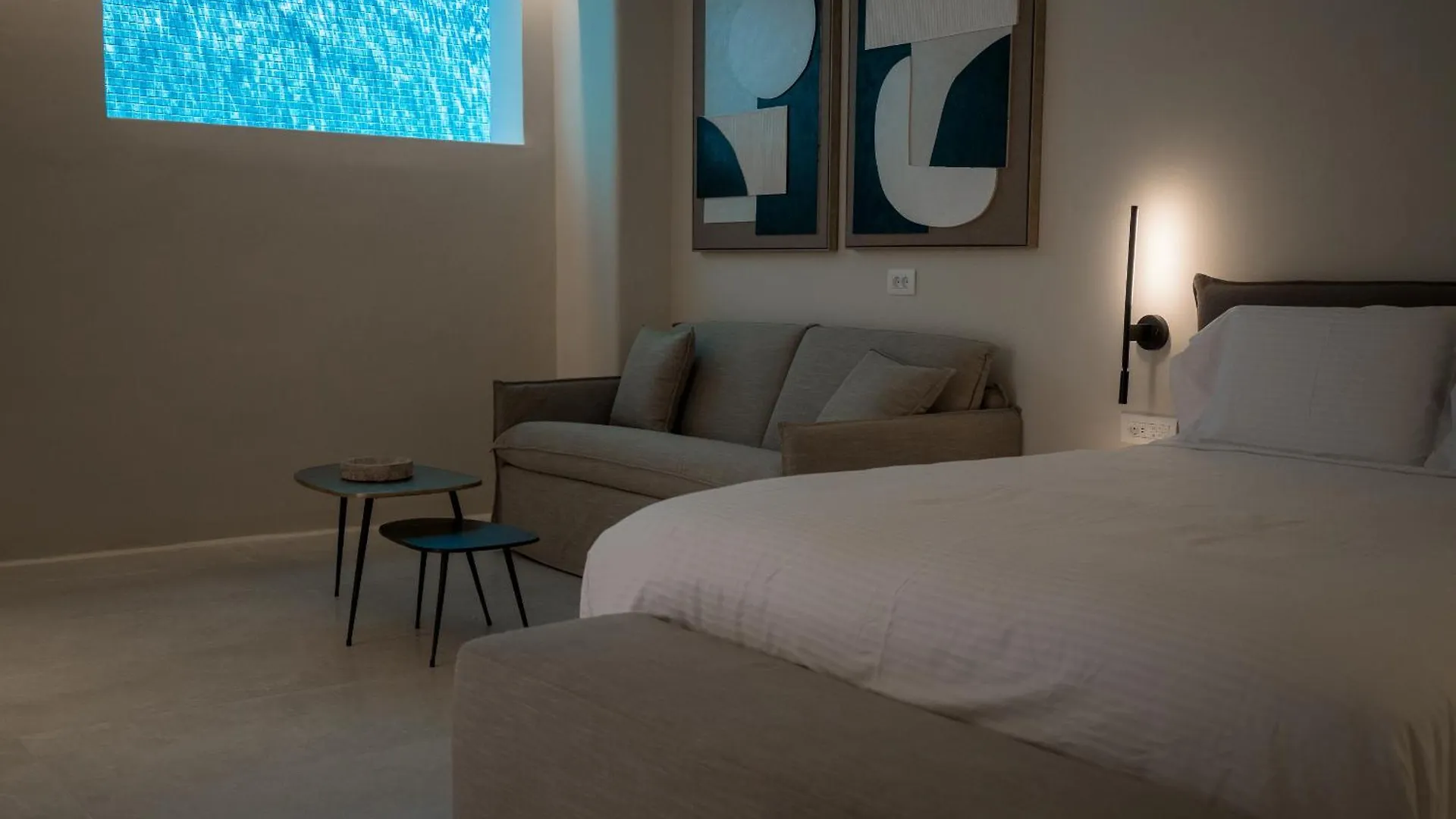 **** Hotel Vezo Suites Mykonos Tourlos Griekenland